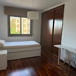 Moderno En Valga Ideal Peregrinos Y Familias, Junto Al Camino De Santiago Daire