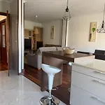 Moderno En Valga Ideal Peregrinos Y Familias, Junto Al Camino De Santiago Daire