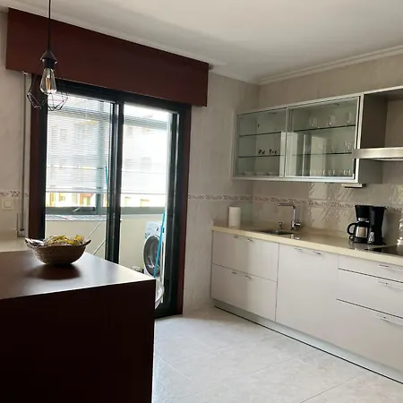 Moderno En Valga Ideal Peregrinos Y Familias, Junto Al Camino De Santiago *