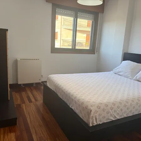 Moderno En Valga Ideal Peregrinos Y Familias, Junto Al Camino De Santiago Pontevedra