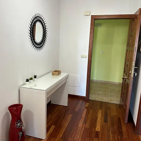Moderno En Valga Ideal Peregrinos Y Familias, Junto Al Camino De Santiago アパート ポンテベドラ