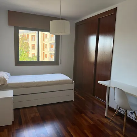 Moderno En Valga Ideal Peregrinos Y Familias, Junto Al Camino De Santiago アパート