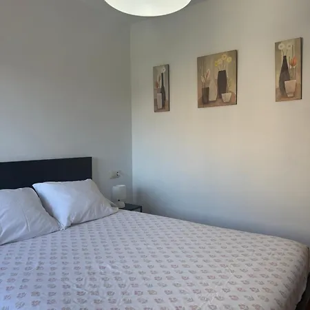 Moderno En Valga Ideal Peregrinos Y Familias, Junto Al Camino De Santiago Appartamento *