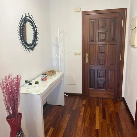 Appartamento Moderno En Valga Ideal Peregrinos Y Familias, Junto Al Camino De Santiago