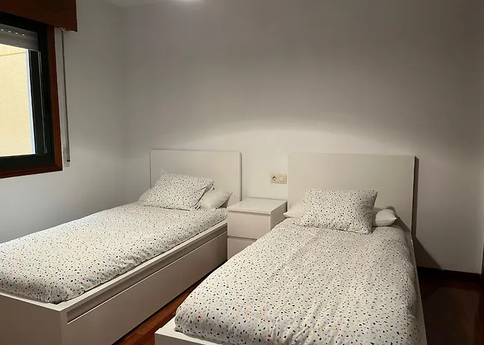 Διαμέρισμα Moderno En Valga Ideal Peregrinos Y Familias, Junto Al Camino De Santiago *