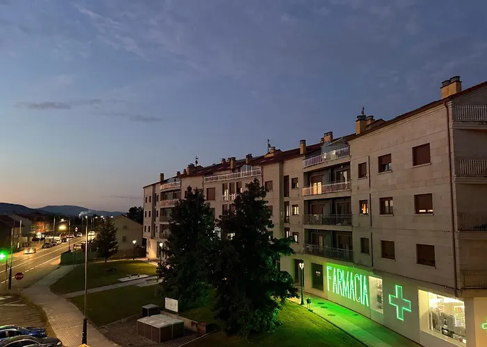 Διαμέρισμα Moderno En Valga Ideal Peregrinos Y Familias, Junto Al Camino De Santiago *