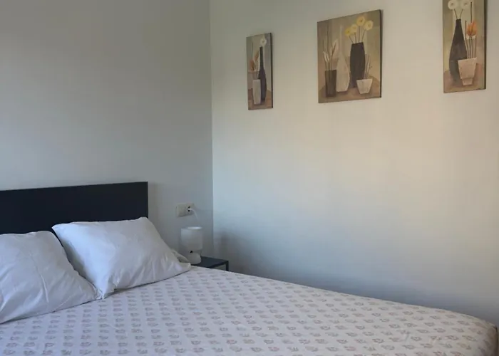 Moderno En Valga Ideal Peregrinos Y Familias, Junto Al Camino De Santiago Διαμέρισμα *