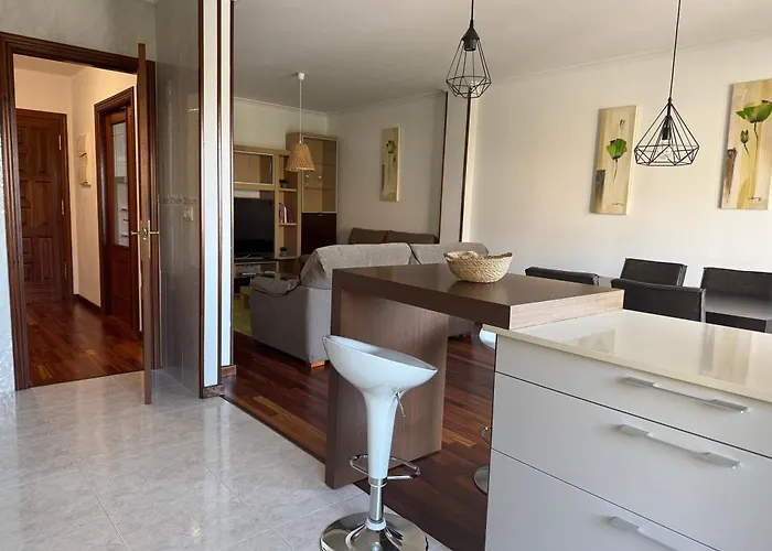 Moderno En Valga Ideal Peregrinos Y Familias, Junto Al Camino De Santiago Apartment